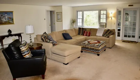 209 Squires Lane New London NH 03257