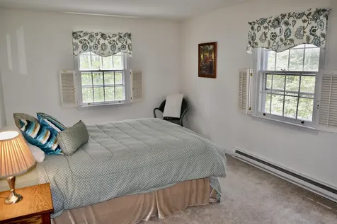 209 Squires Lane New London NH 03257
