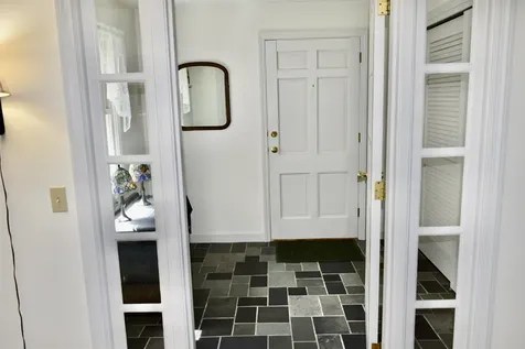 209 Squires Lane New London NH 03257