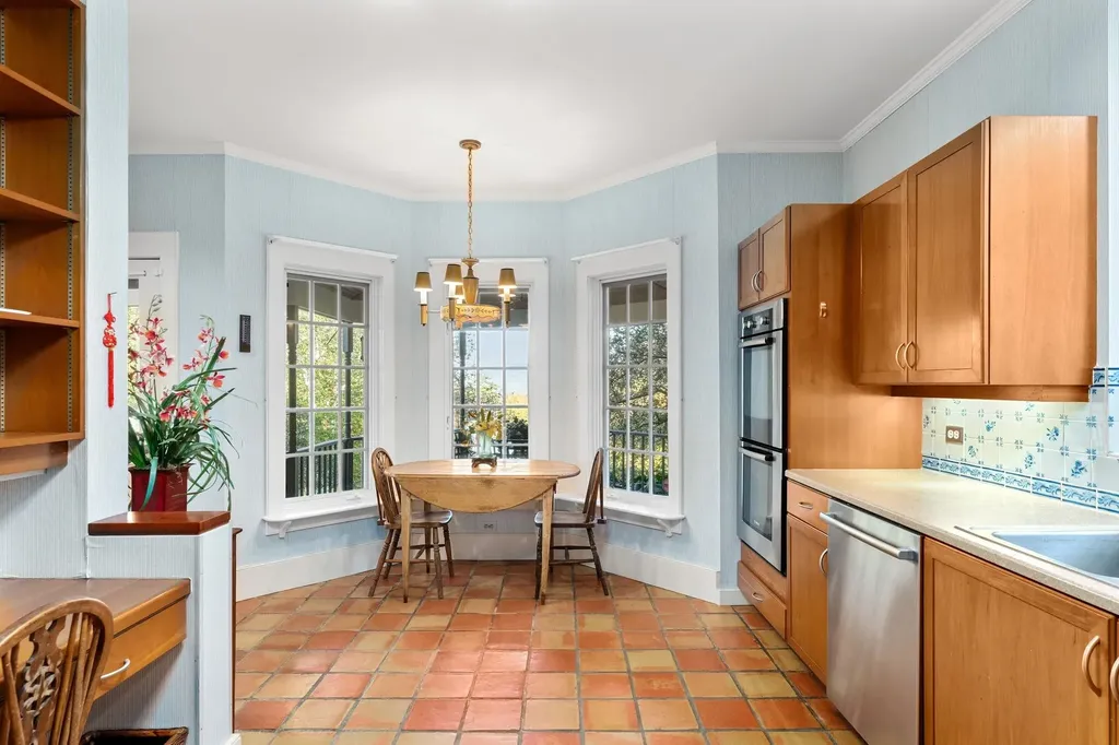 341 Caspar Drive Warren VT 05674