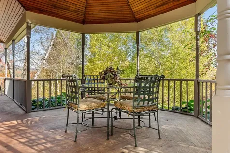 341 Caspar Drive Warren VT 05674