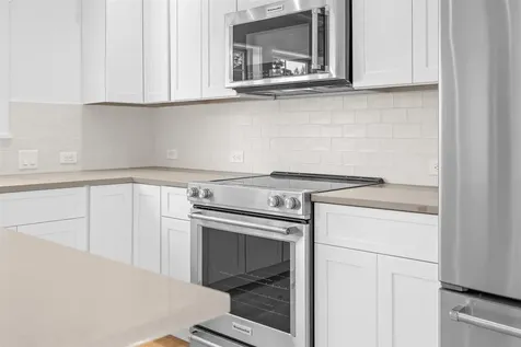 3746-3738 Main Street Manchester VT 05252