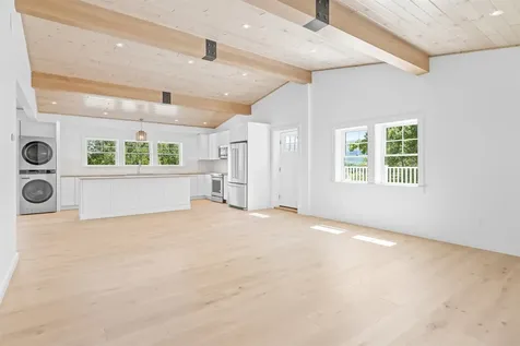 3746-3738 Main Street Manchester VT 05252