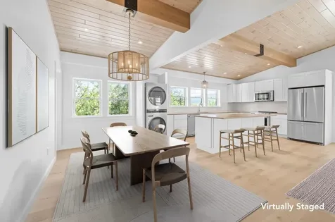 3746-3738 Main Street Manchester VT 05252