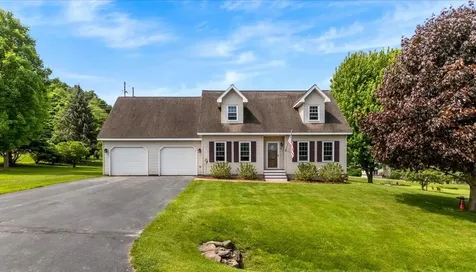 8 Laurie Avenue St. Albans Town VT 05478