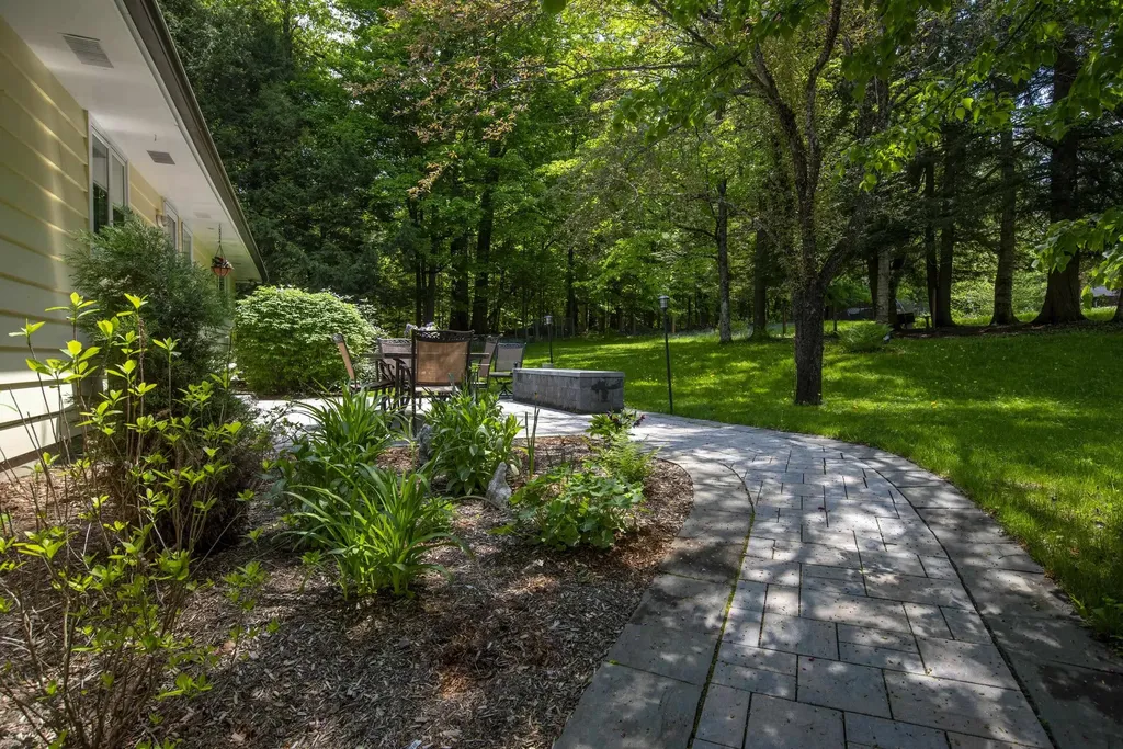 25 Hubbard Park Drive Montpelier VT 05602
