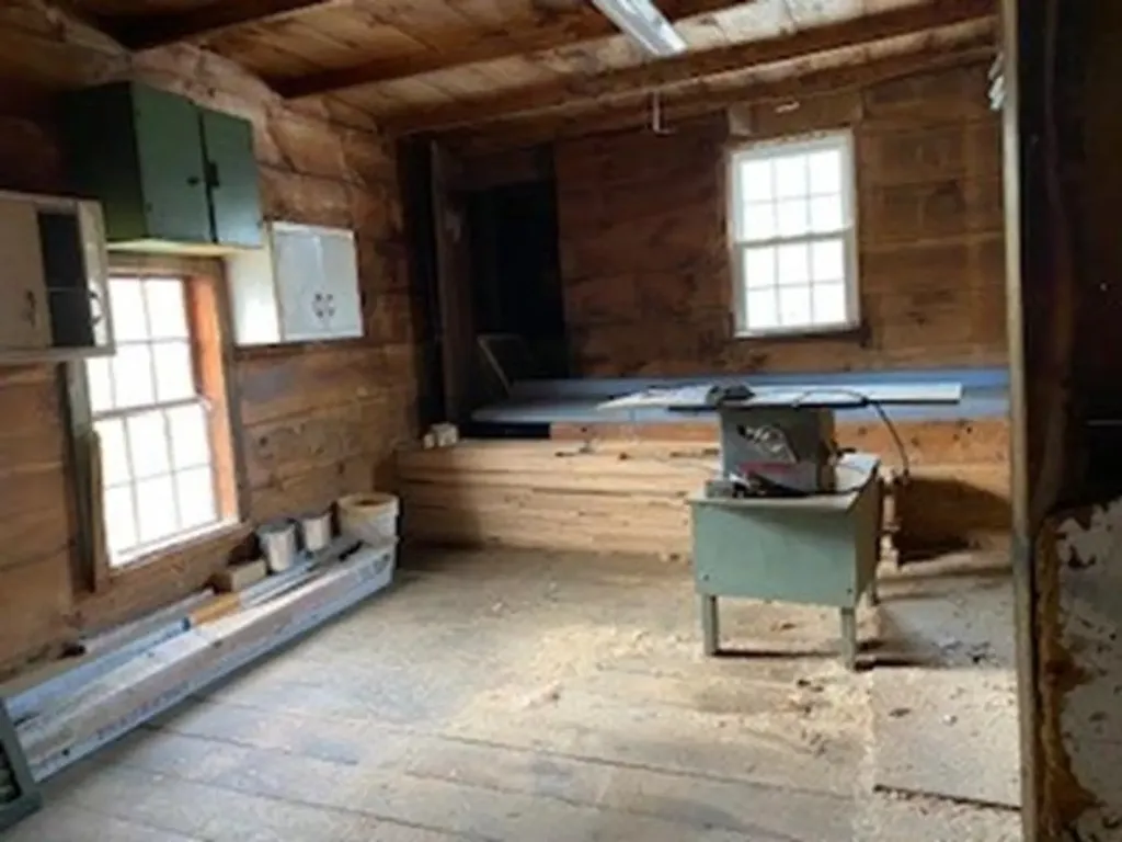 22 Hare Road Milton NH 03851