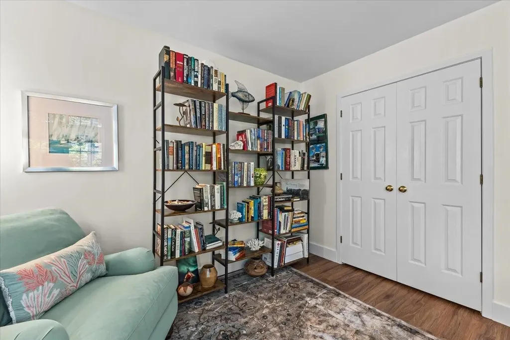25 Lake Forest Drive Burlington VT 05401