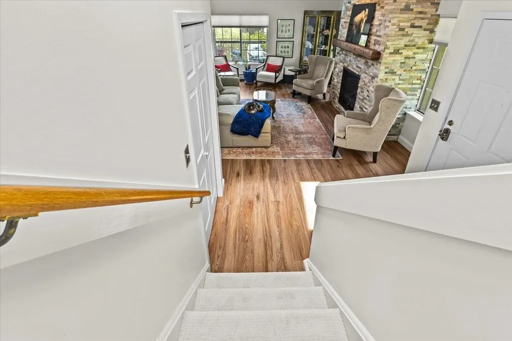25 Lake Forest Drive Burlington VT 05401