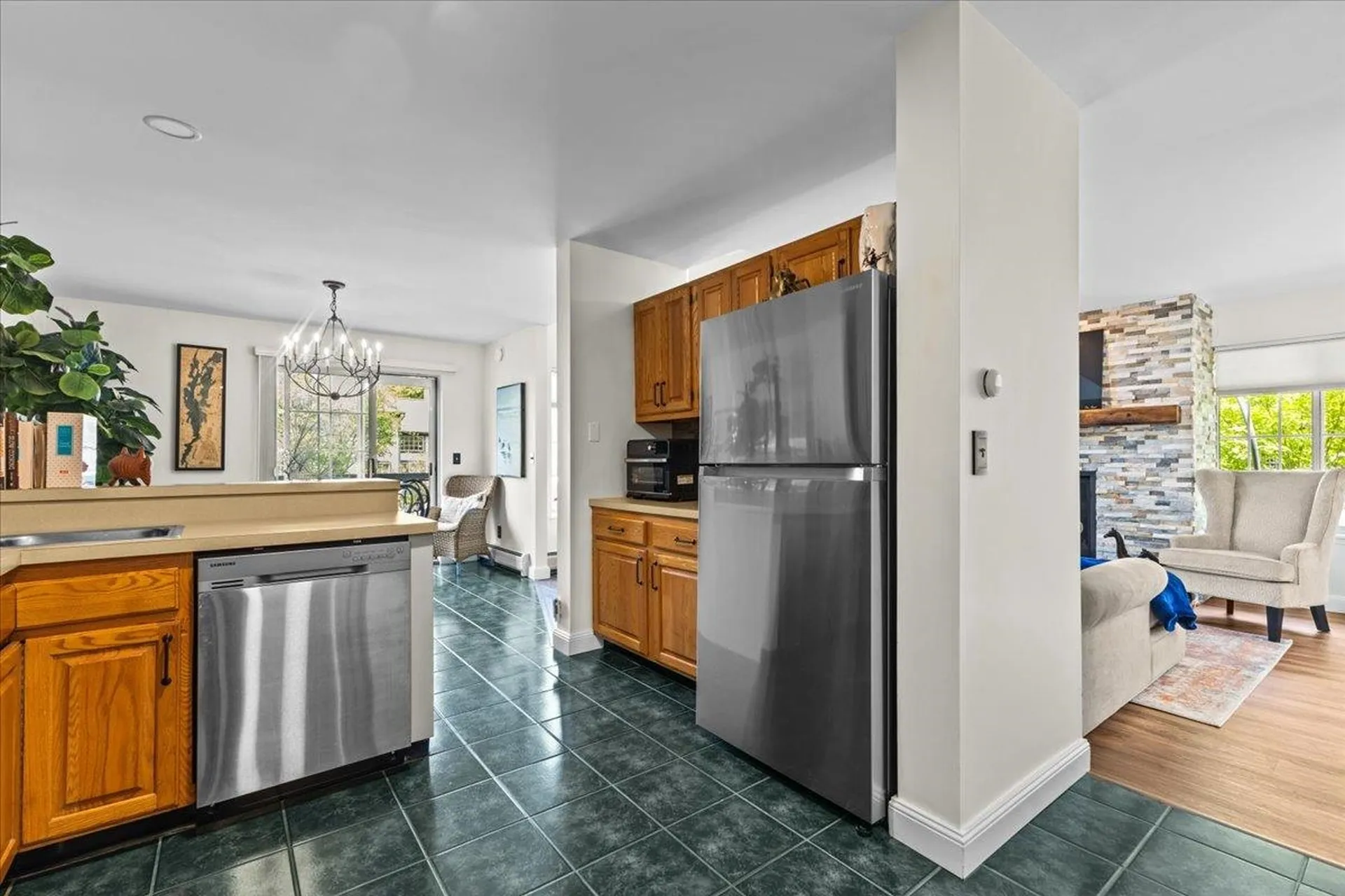 25 Lake Forest Drive Burlington VT 05401
