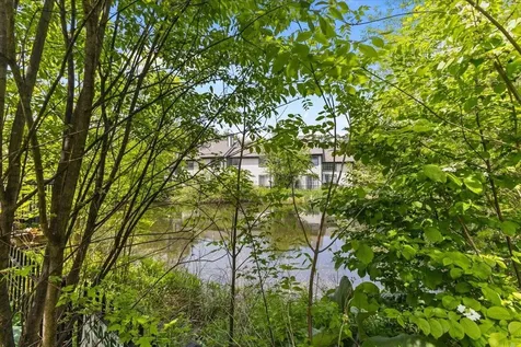 25 Lake Forest Drive Burlington VT 05401