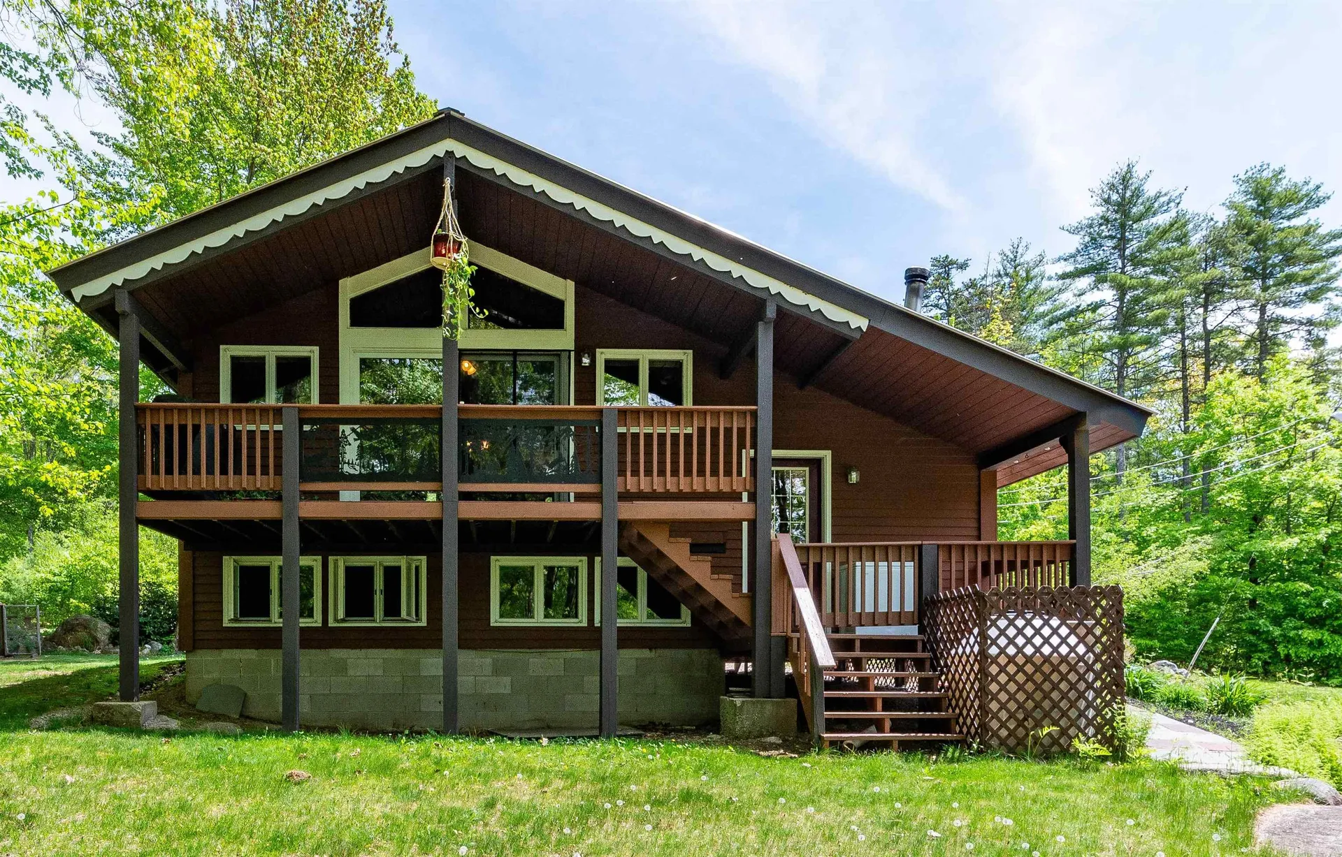 77 Old Goshen Road Conway NH 03813