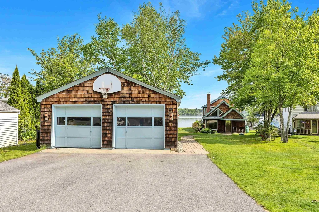 65 Lake Shore Road Salem NH 03079