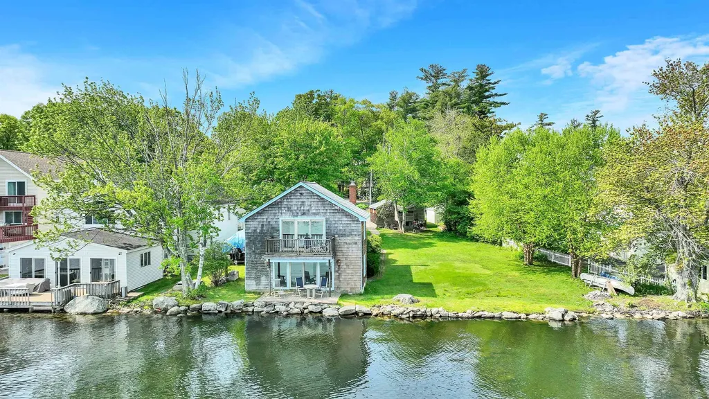 65 Lake Shore Road Salem NH 03079