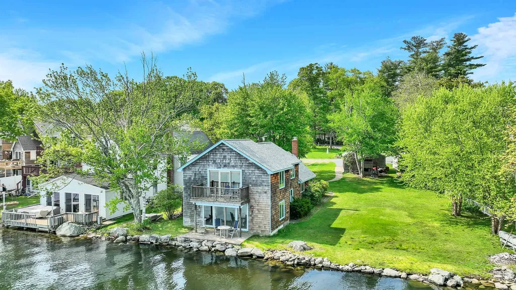 65 Lake Shore Road Salem NH 03079