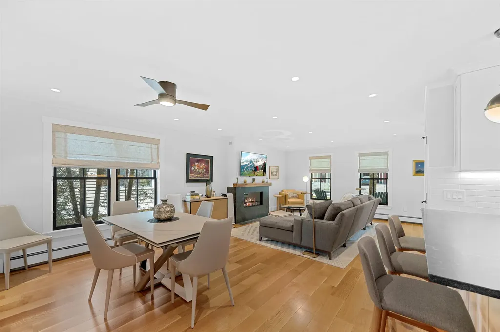 70 Palisades Street Stowe VT 05672