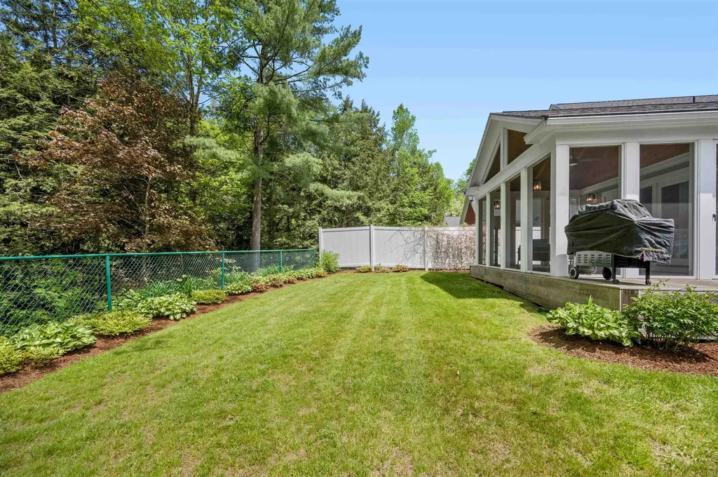 70 Palisades Street Stowe VT 05672