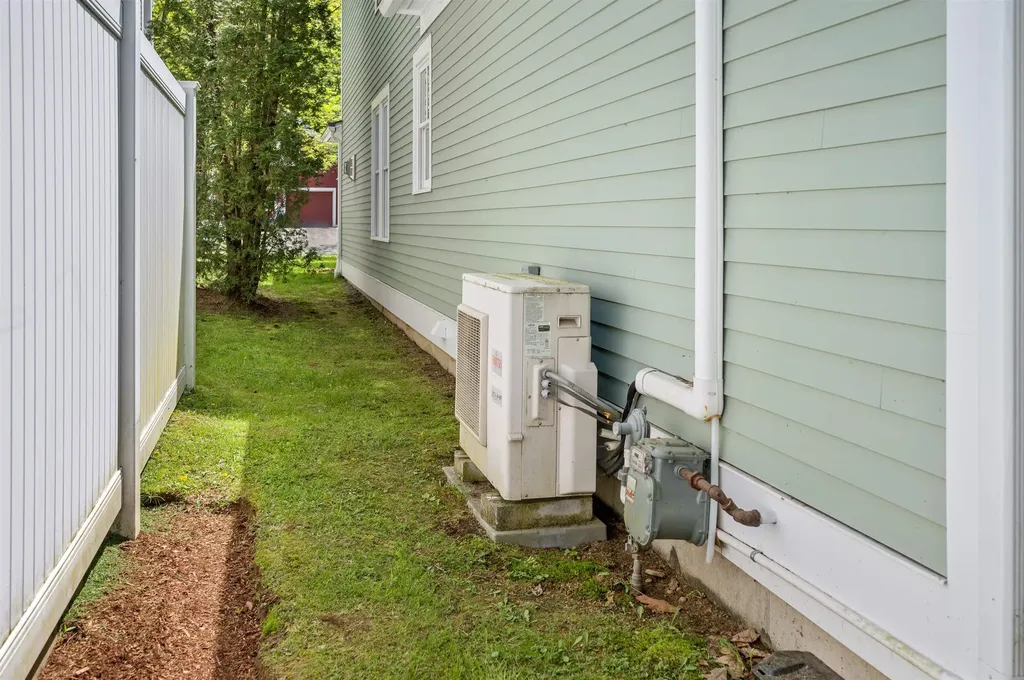 70 Palisades Street Stowe VT 05672