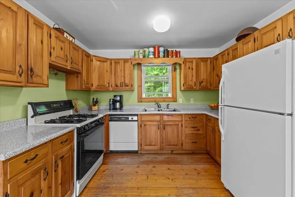 379 Glenbrook Road Stowe VT 05672