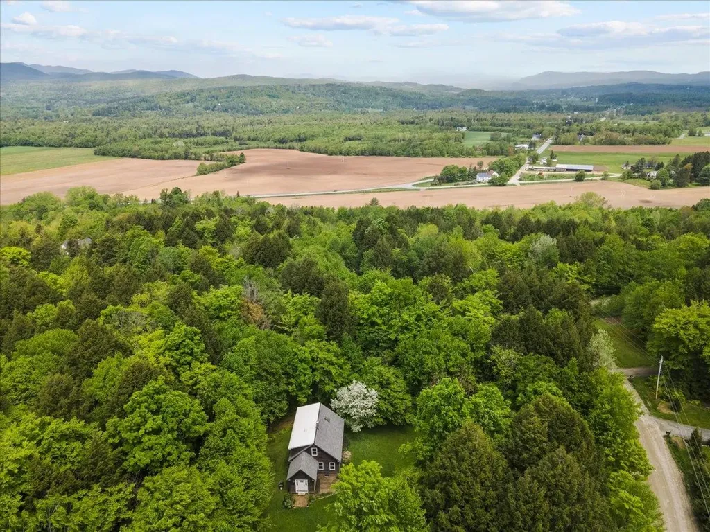 379 Glenbrook Road Stowe VT 05672