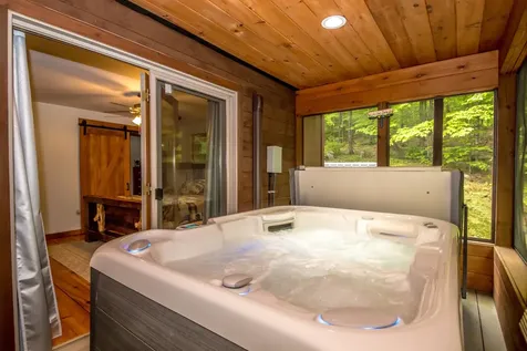 558 Conway Road Madison NH 03849-5825