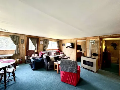 637 Back Lake Road Pittsburg NH 03592