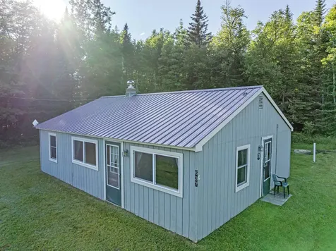 637 Back Lake Road Pittsburg NH 03592