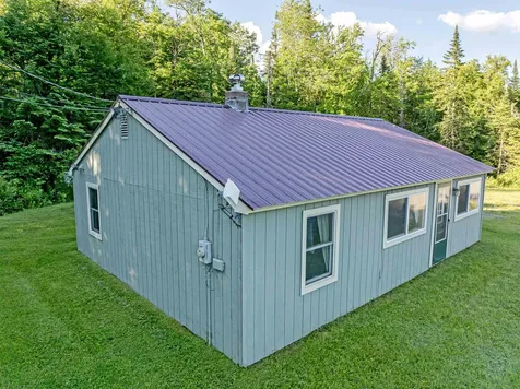 637 Back Lake Road Pittsburg NH 03592