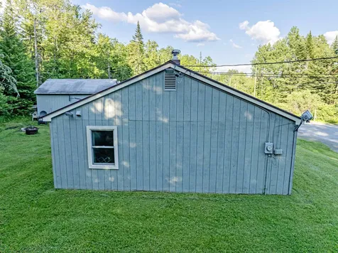 637 Back Lake Road Pittsburg NH 03592