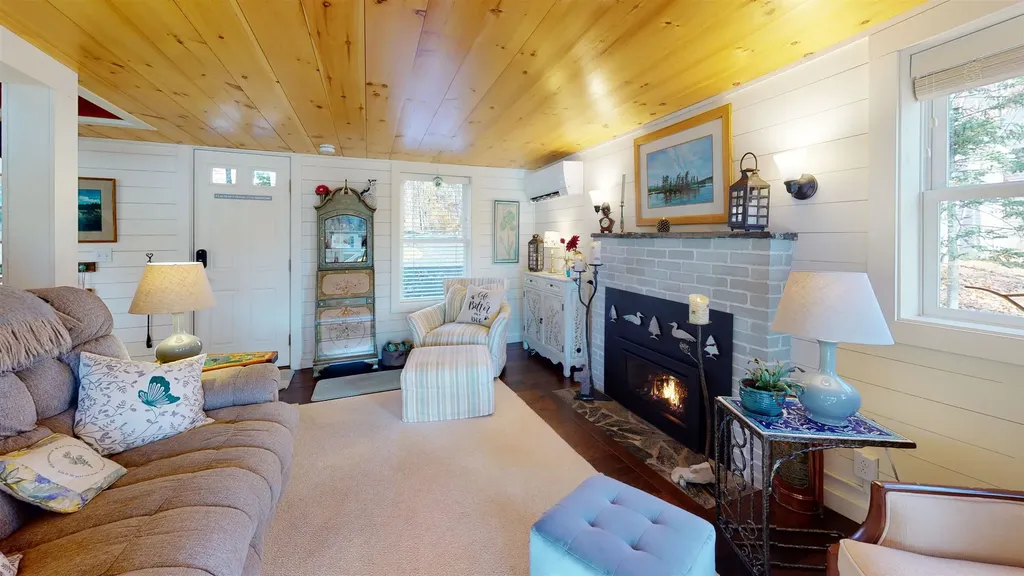 1920 Lake Dunmore Road Salisbury VT 05769