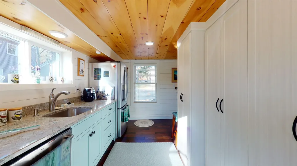 1920 Lake Dunmore Road Salisbury VT 05769