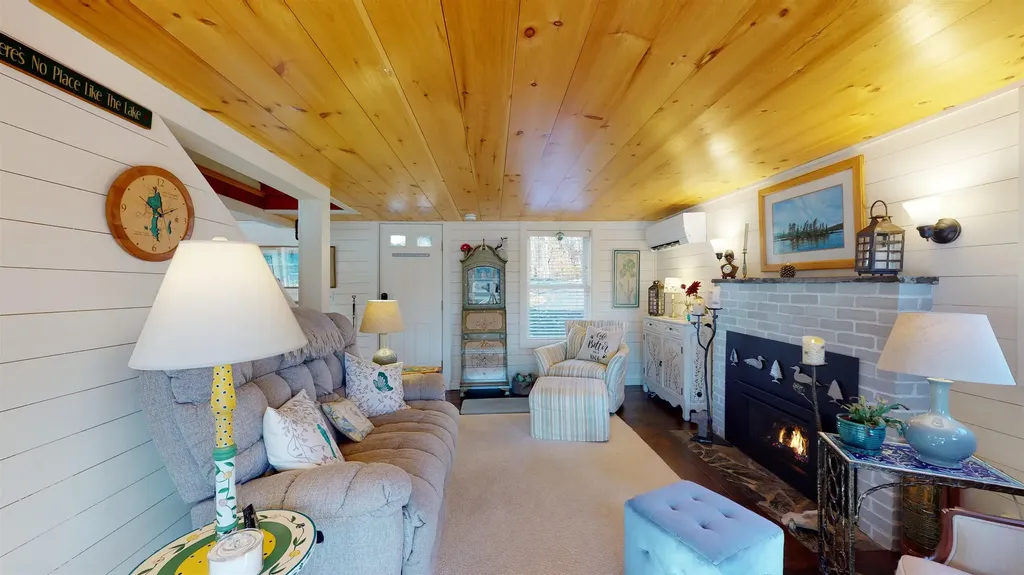 1920 Lake Dunmore Road Salisbury VT 05769