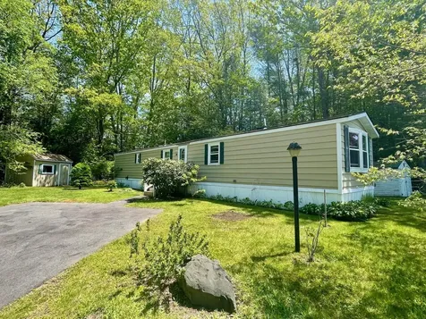 39 Granite Drive North Hampton NH 03862