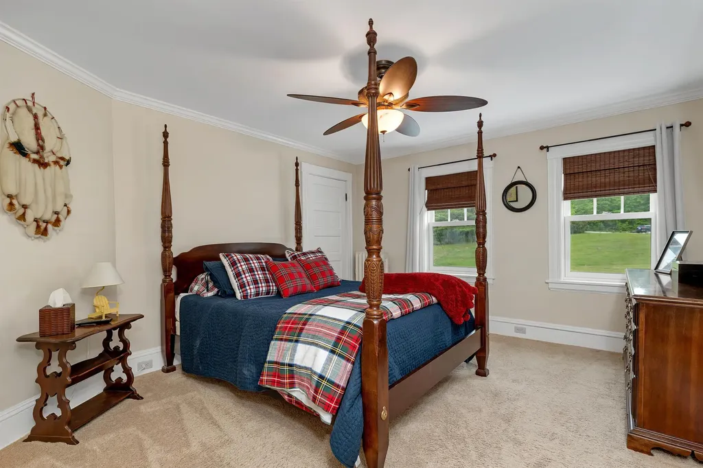 8 Kehonka Hill Road Wolfeboro NH 03894