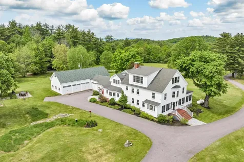 8 Kehonka Hill Road Wolfeboro NH 03894