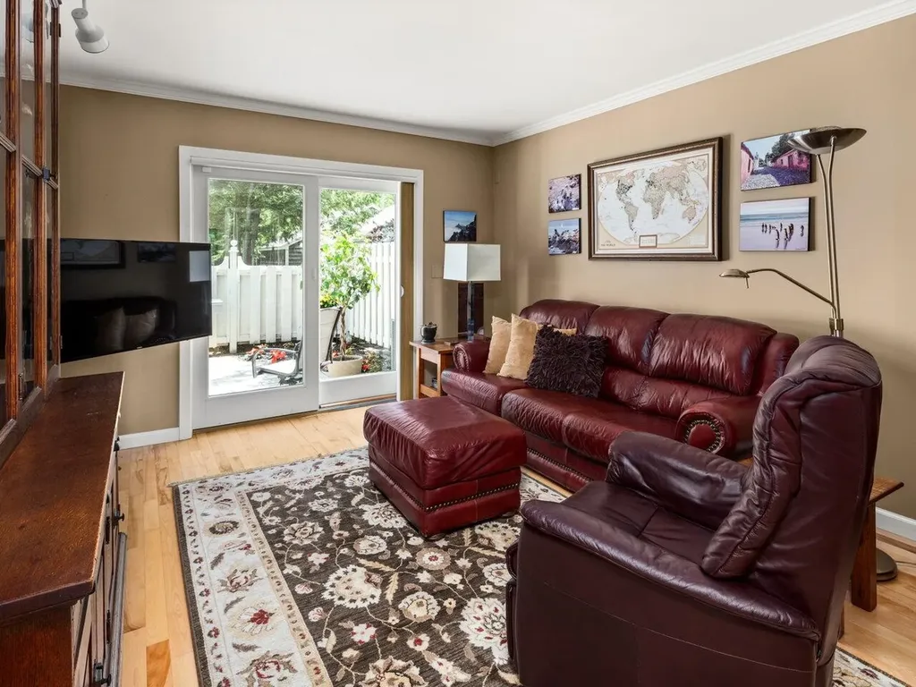 21 Harbor Watch Road Burlington VT 05401