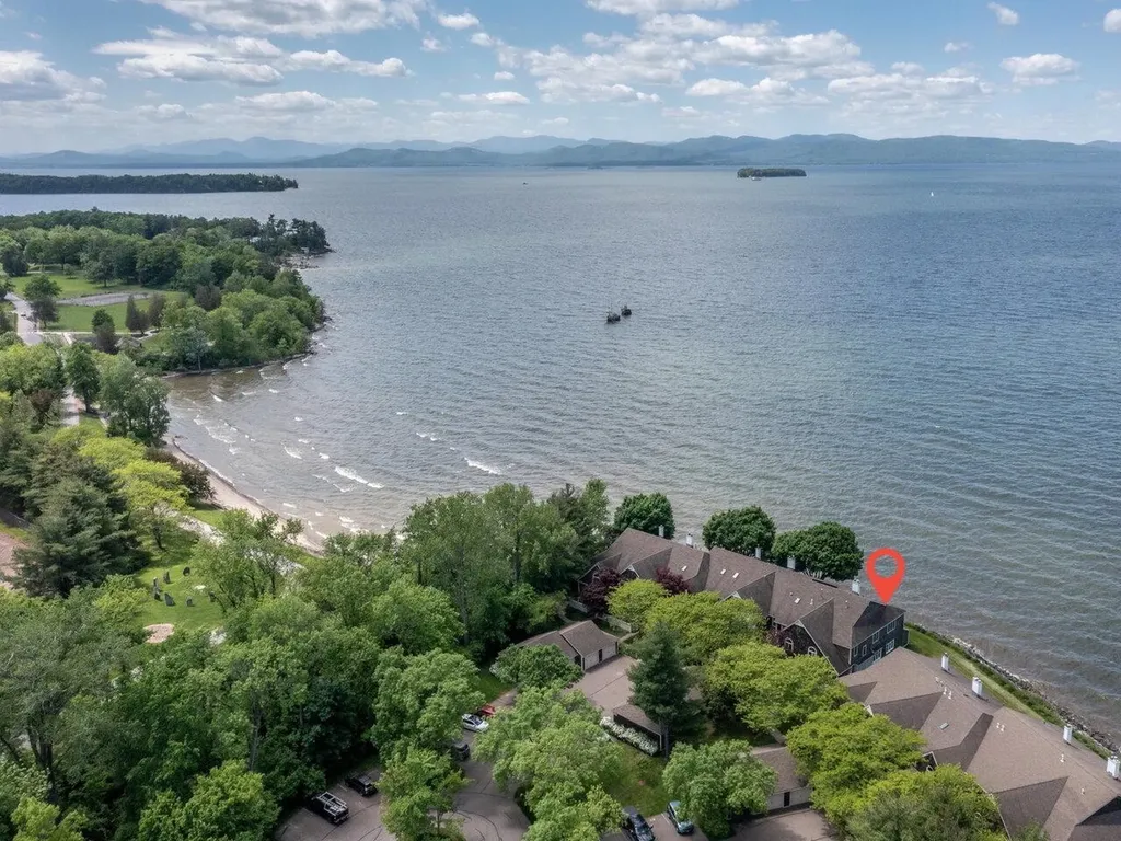 21 Harbor Watch Road Burlington VT 05401