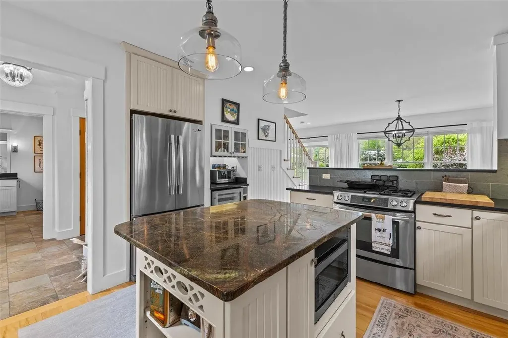 147 Landmark Lane Stowe VT 05672