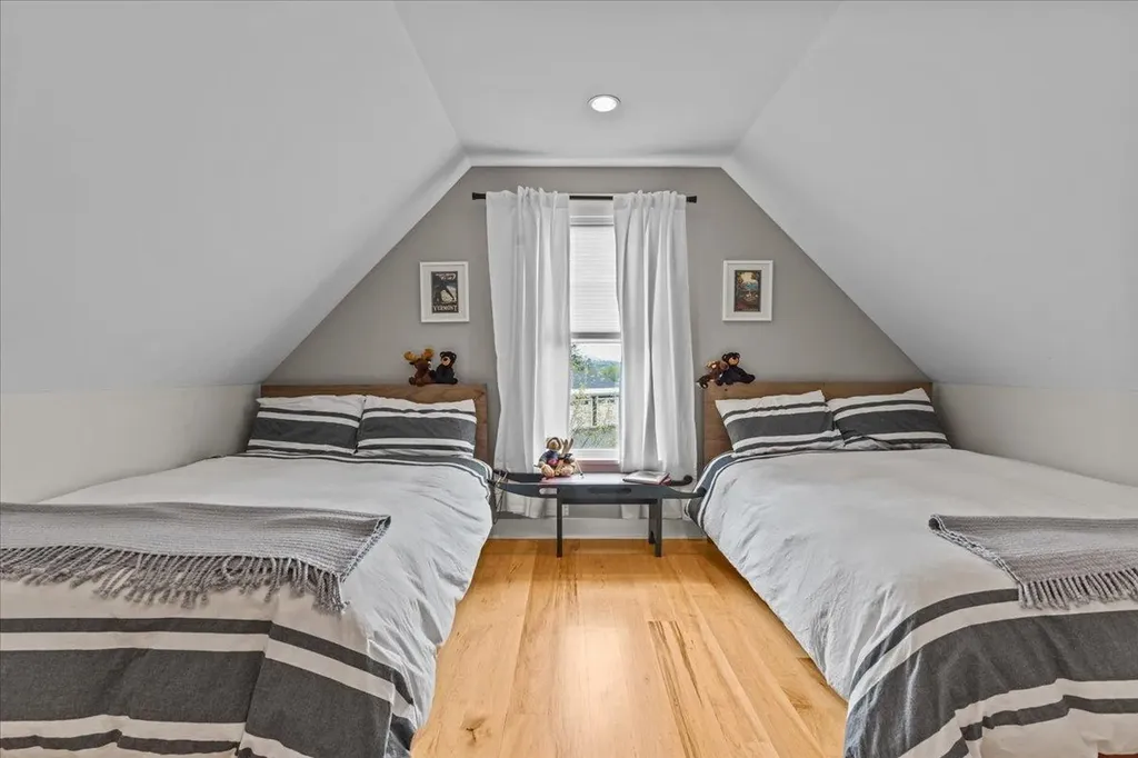 147 Landmark Lane Stowe VT 05672