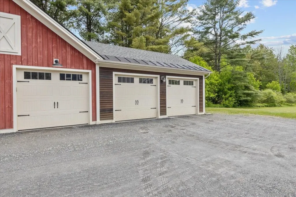 147 Landmark Lane Stowe VT 05672