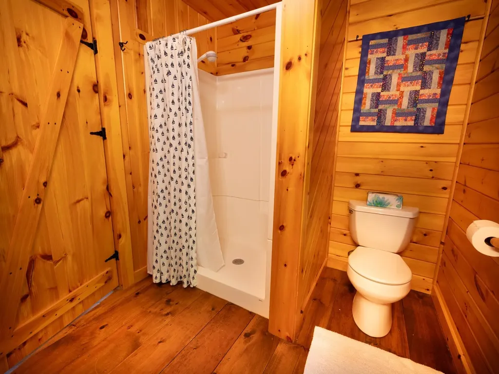 173 Mckinley Drive Washington NH 03280