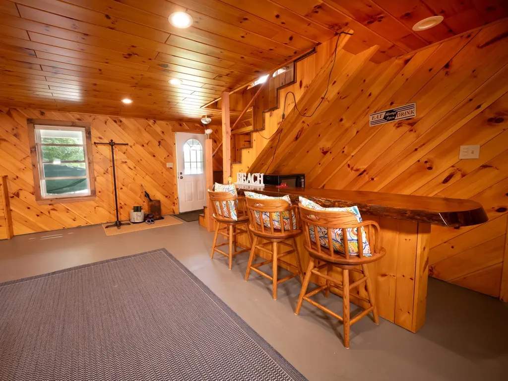 173 Mckinley Drive Washington NH 03280