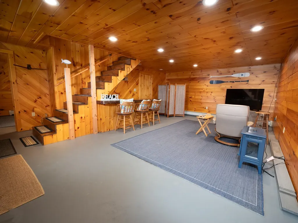 173 Mckinley Drive Washington NH 03280