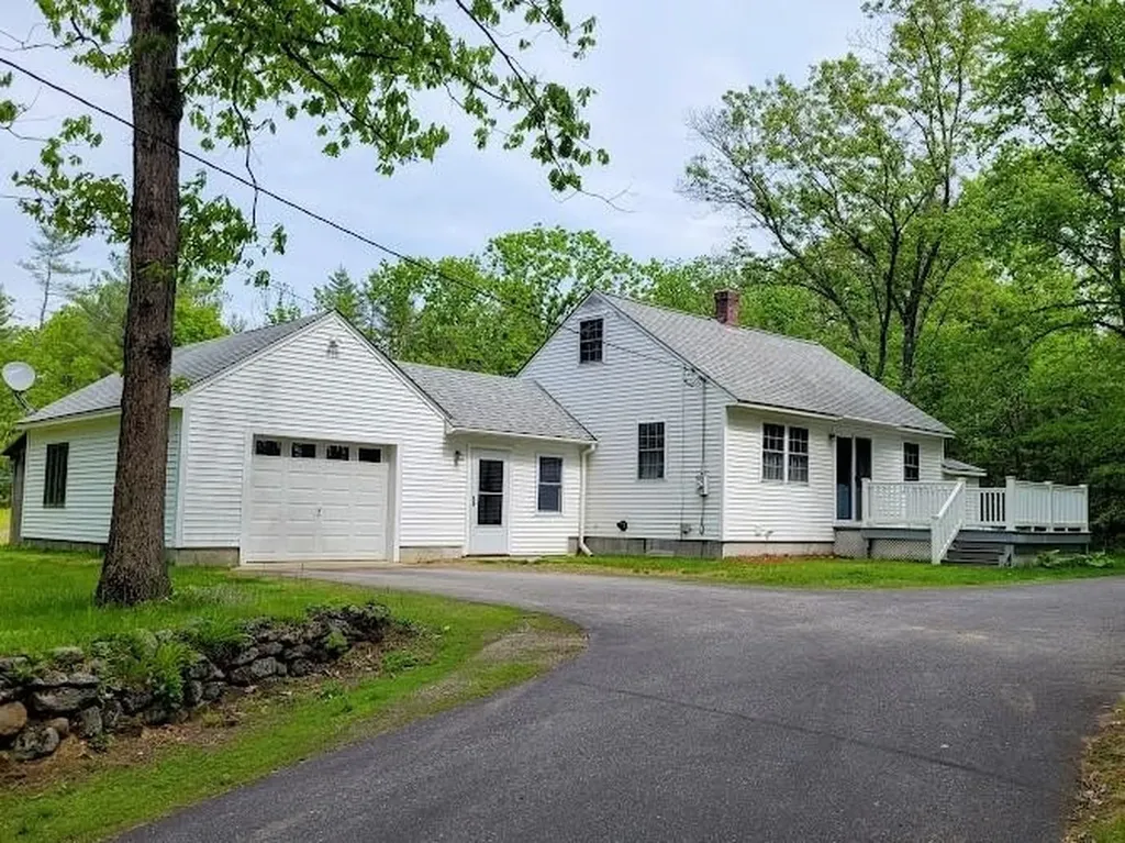91 Intervale Road Canterbury NH 03224