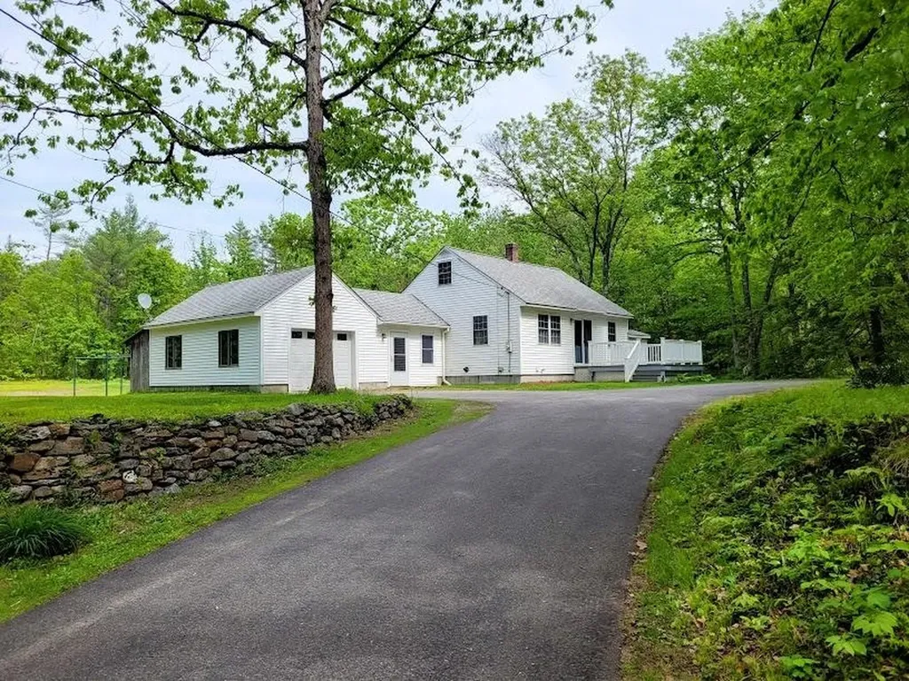 91 Intervale Road Canterbury NH 03224