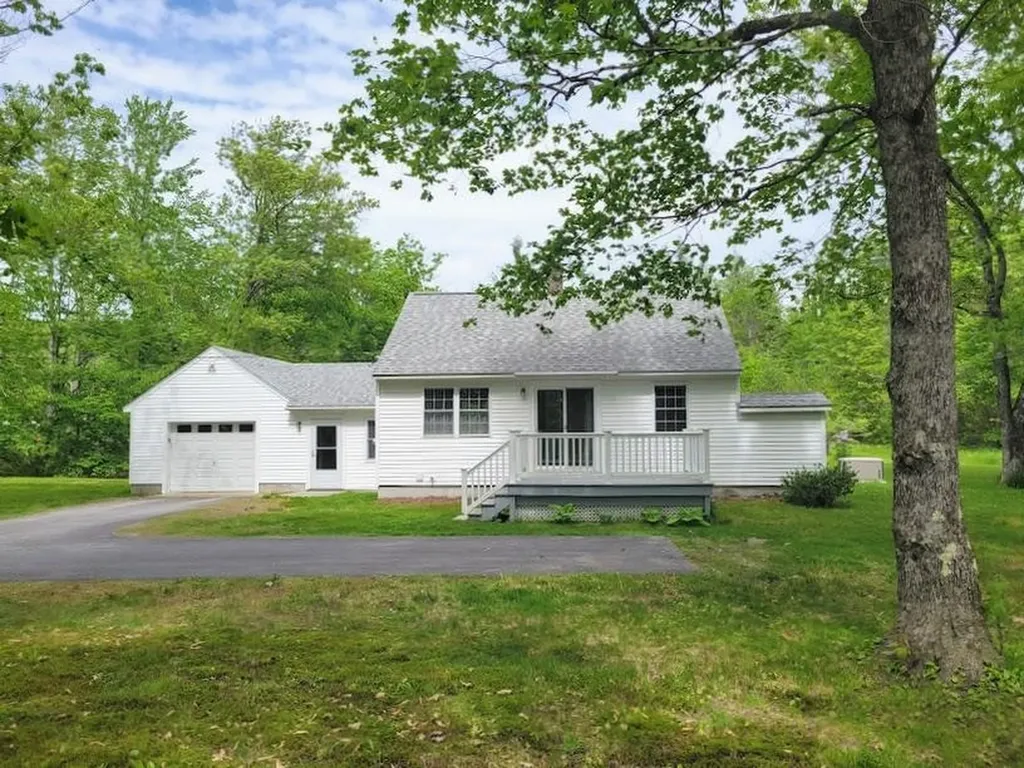 91 Intervale Road Canterbury NH 03224
