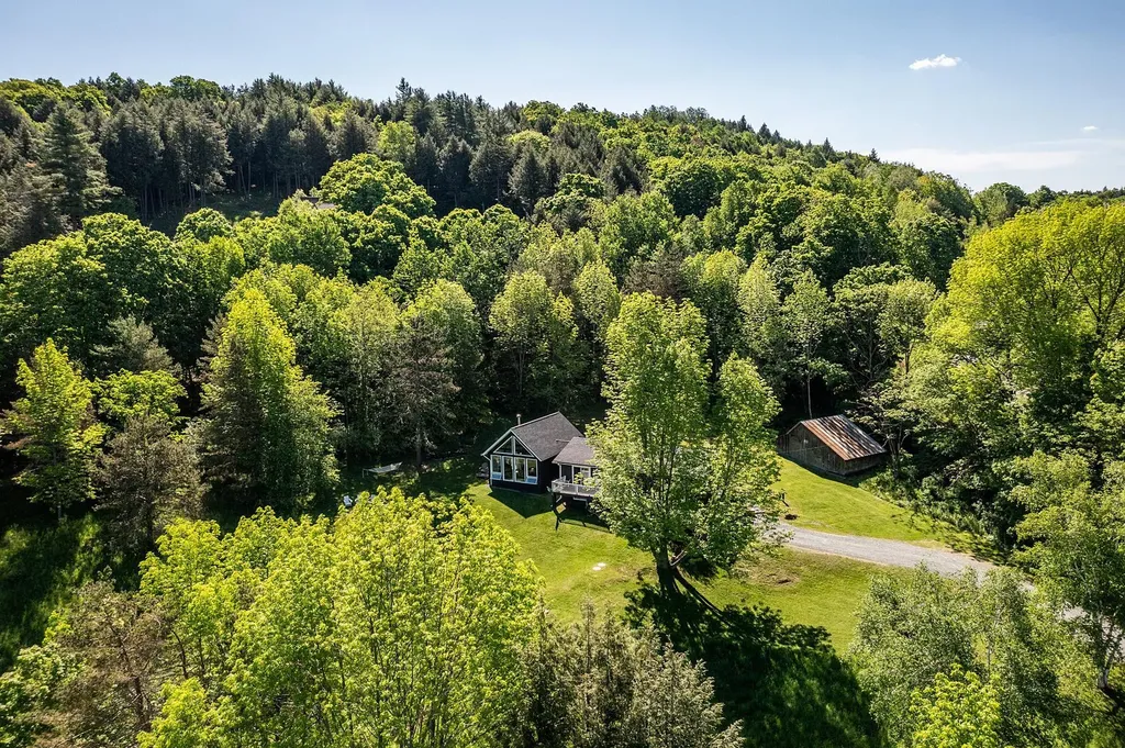 917 Carlton Hill Road Woodstock VT 05091