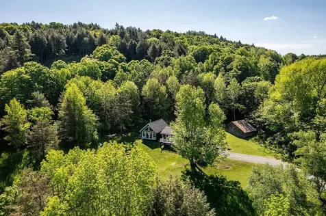 917 Carlton Hill Road Woodstock VT 05091