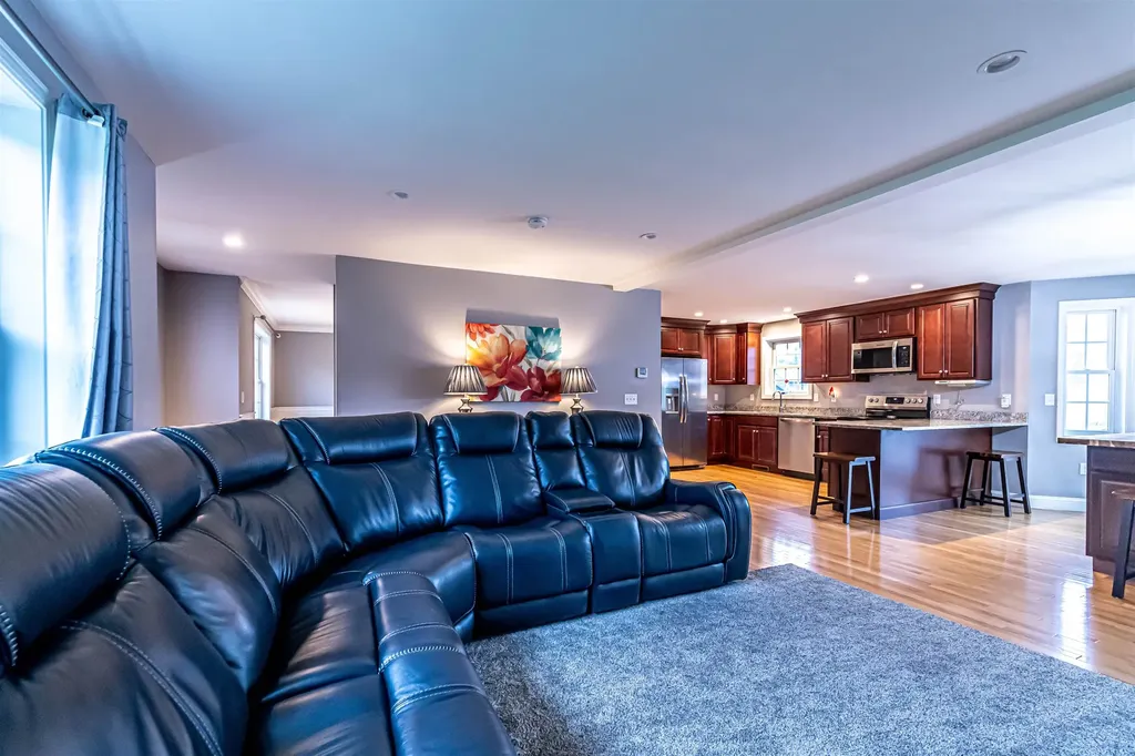 231 Sewalls Falls Road Concord NH 03301