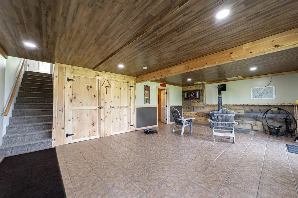 236 Cheever Road Wentworth NH 03282